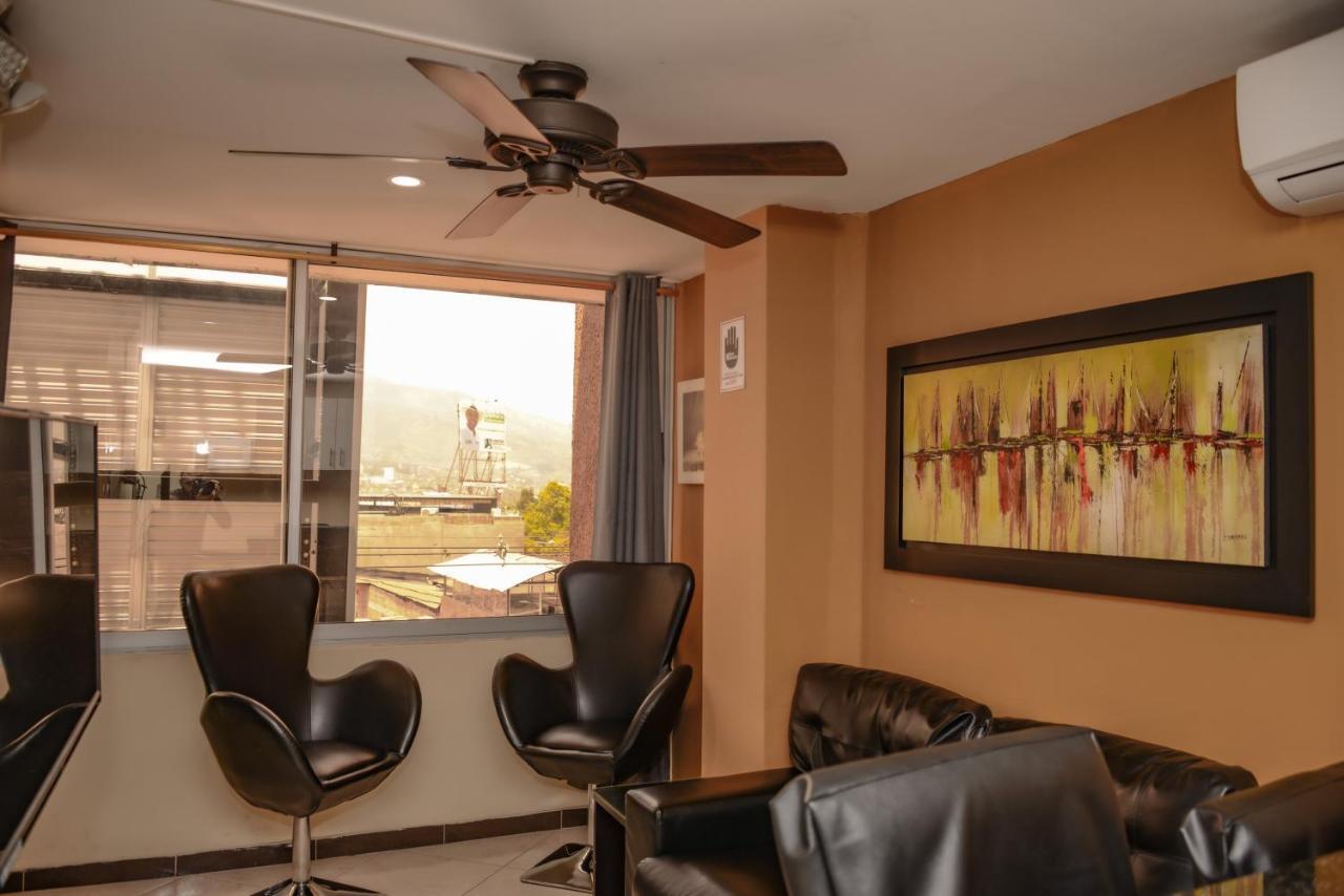 Apartamentos En El Poblado Medellín Buitenkant foto